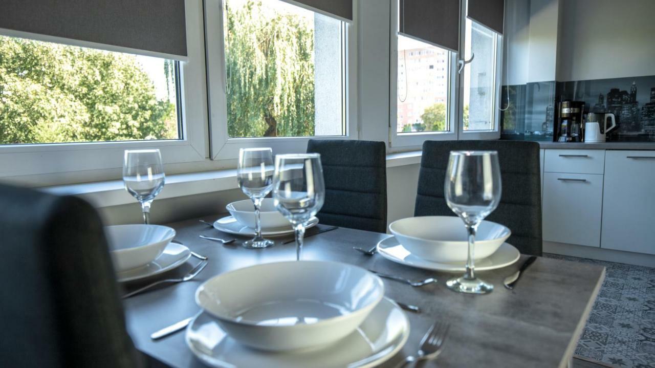Jdk Apartamenty Serbinowska 53M2 6-Osobowy Kalisz Esterno foto