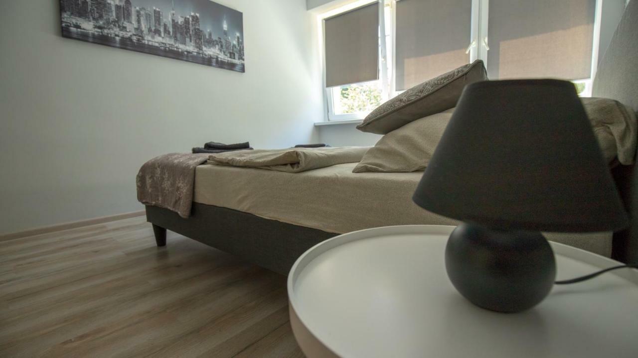 Jdk Apartamenty Serbinowska 53M2 6-Osobowy Kalisz Esterno foto